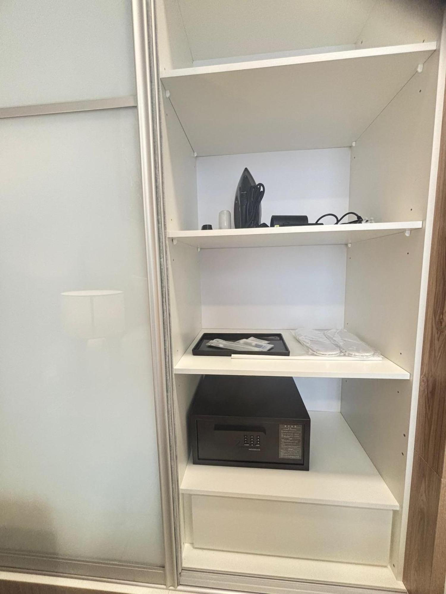 Icc Centre Aparthotel 4*